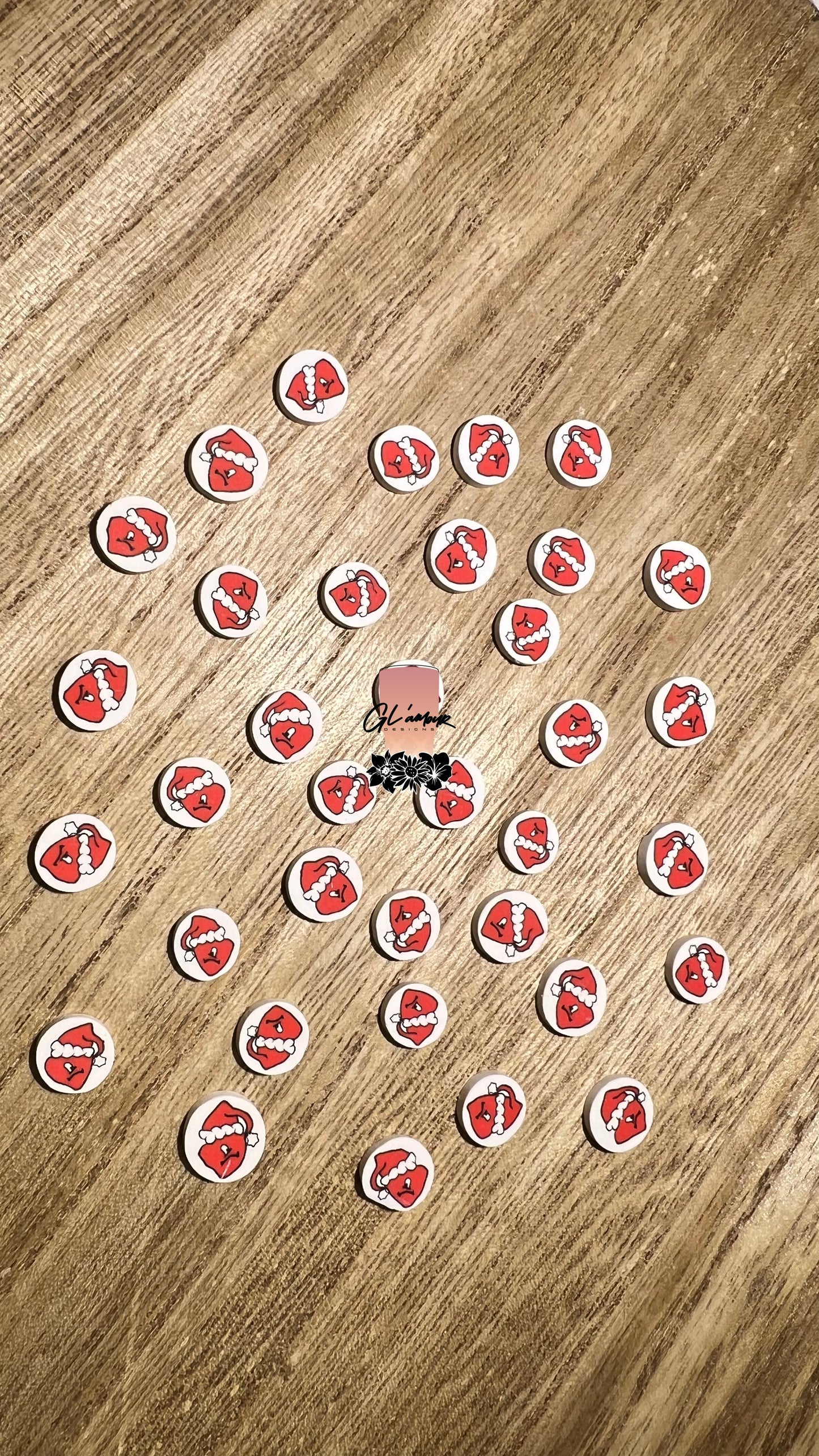 Corazoncito Santa Polymer Slices- 10mm Large