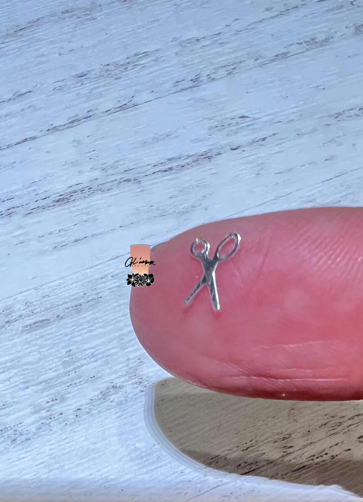 Silver Scissors Glitter - 7mm