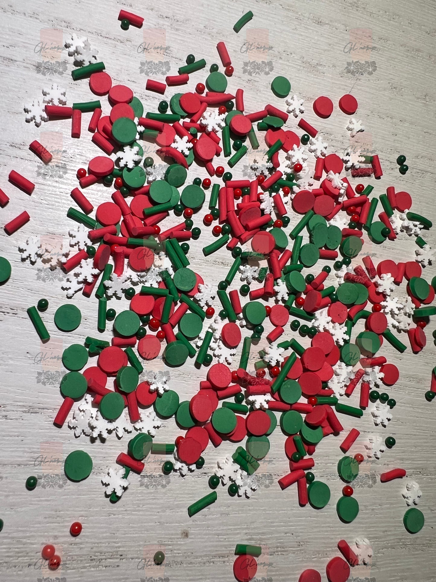 Red and Green Snowflake Mix - Small 5mm