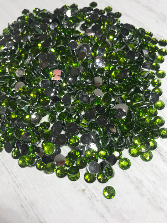 Olivine Flat Back Resin Rhinestones - 1000 pcs